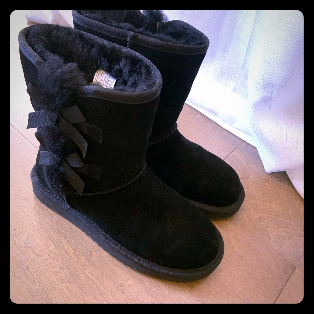 Black Koolburra by uggs